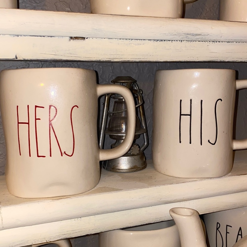 🍵 Rae Dunn His & Hers Mugs